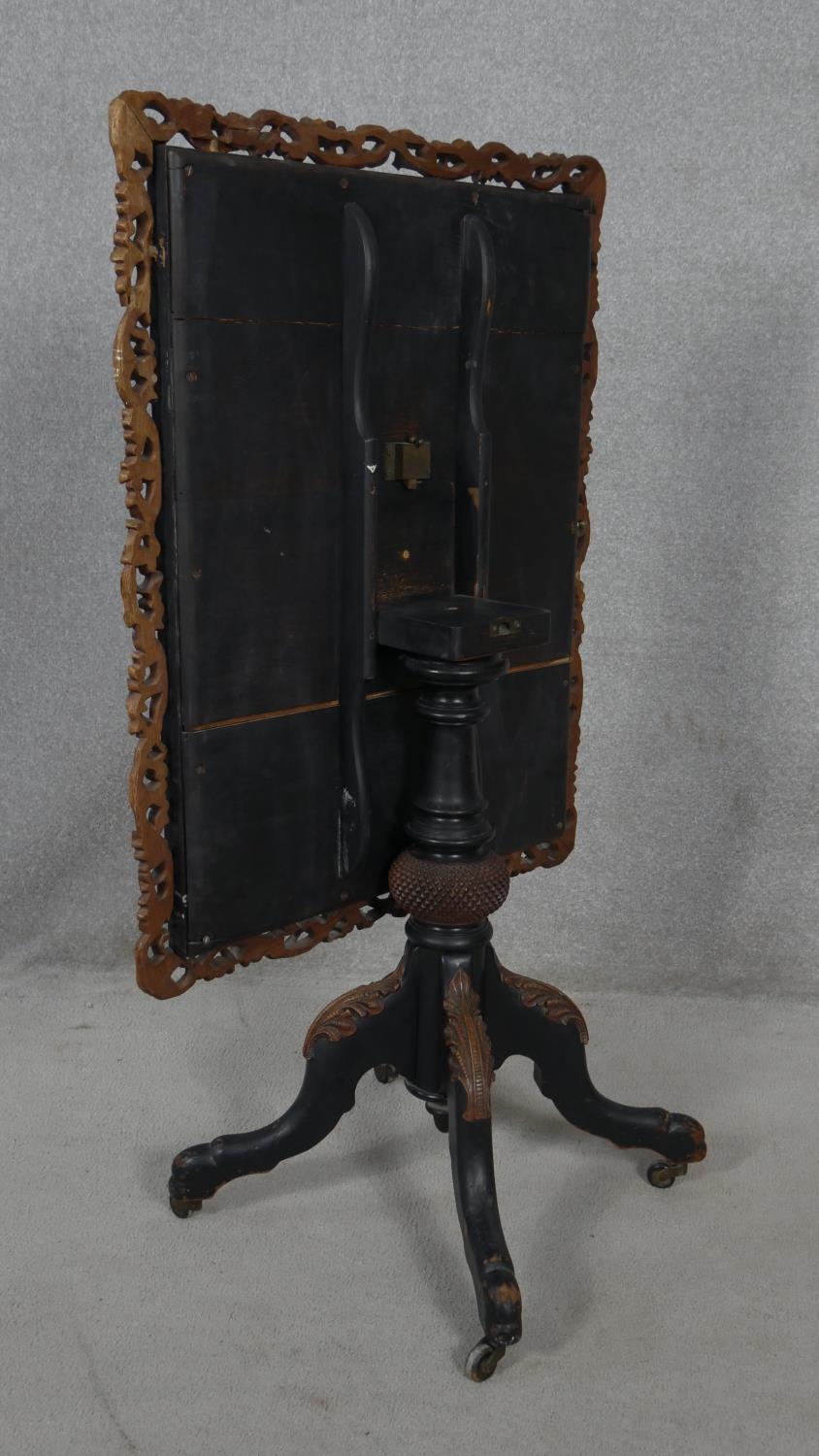 A Victorian carved and painted tilt top table with acorn and oak leaf detail and glazed inset - Image 6 of 6