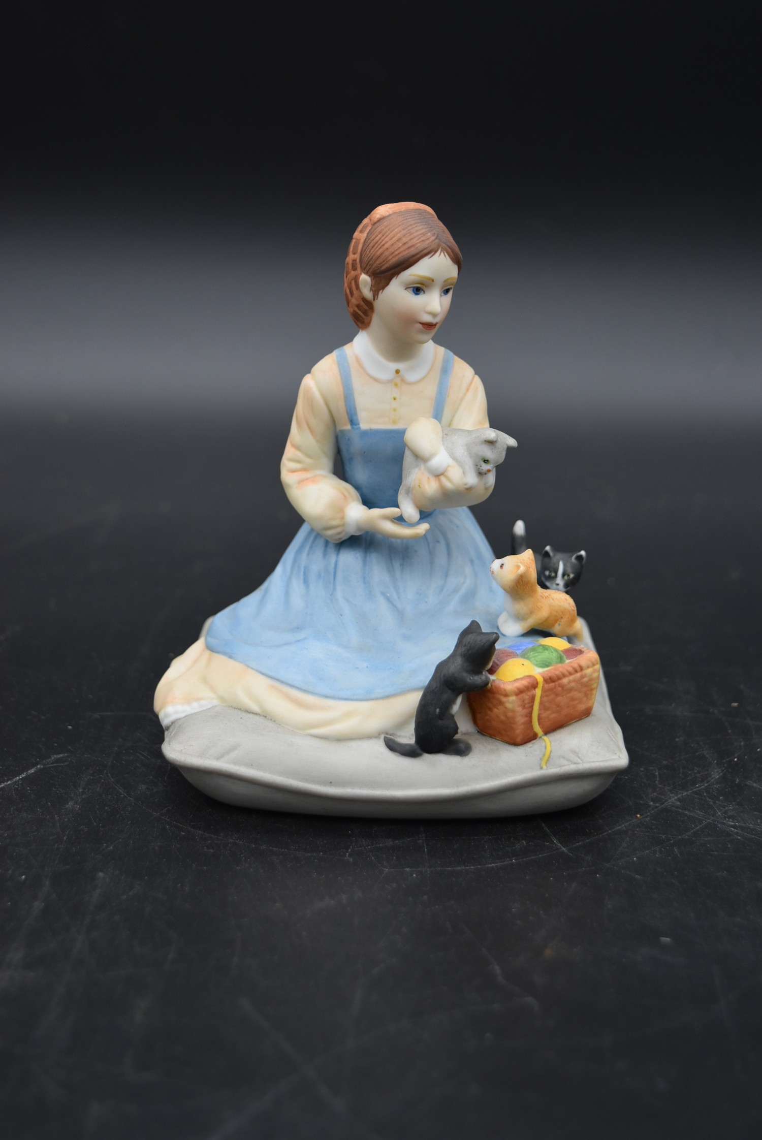 Four franklin porcelain figures from the Little Women series and a Royal Doulton figure group, - Image 2 of 12