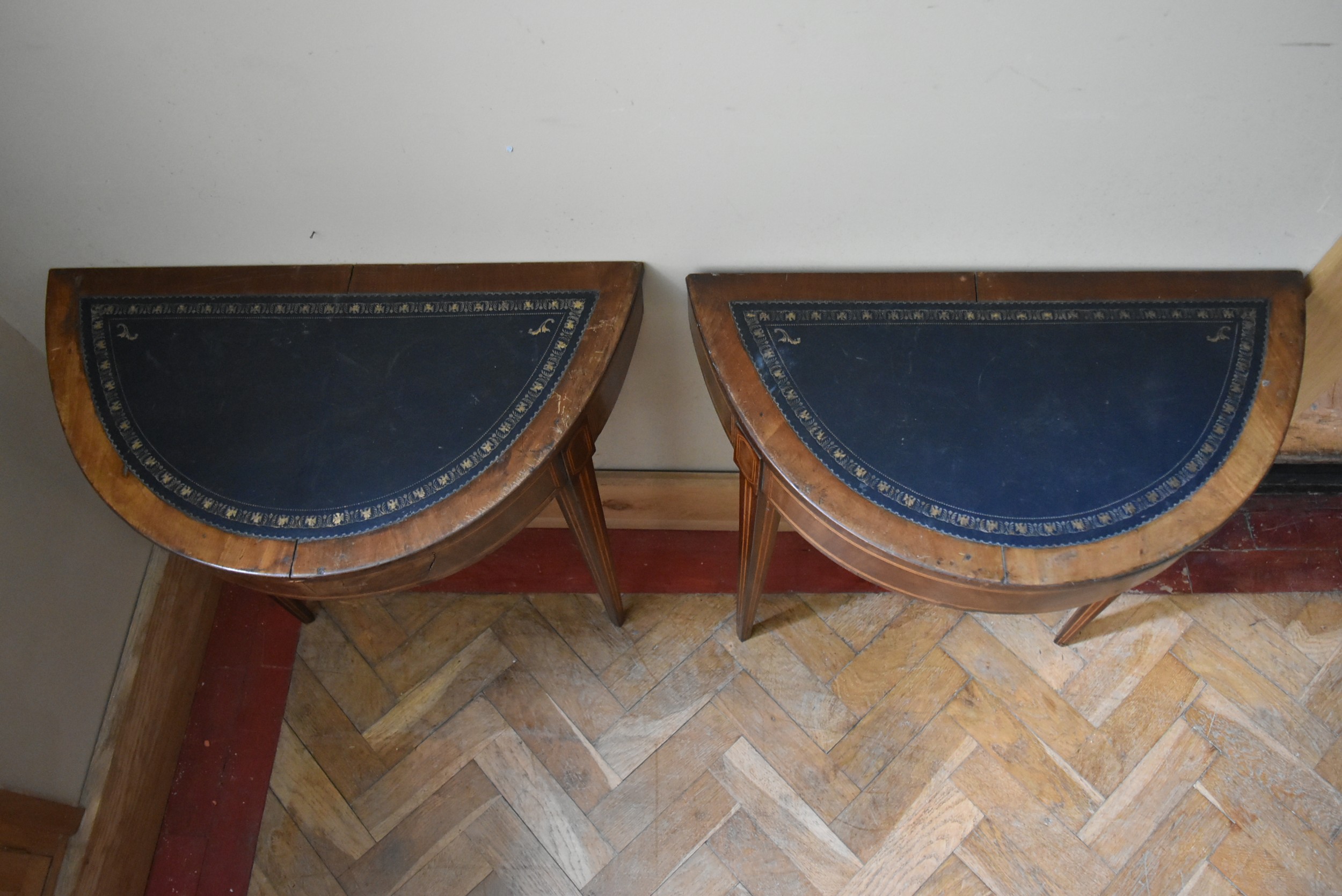 A pair of 19th century mahogany and satinwood strung demi lune console tables with inset leather - Image 3 of 4