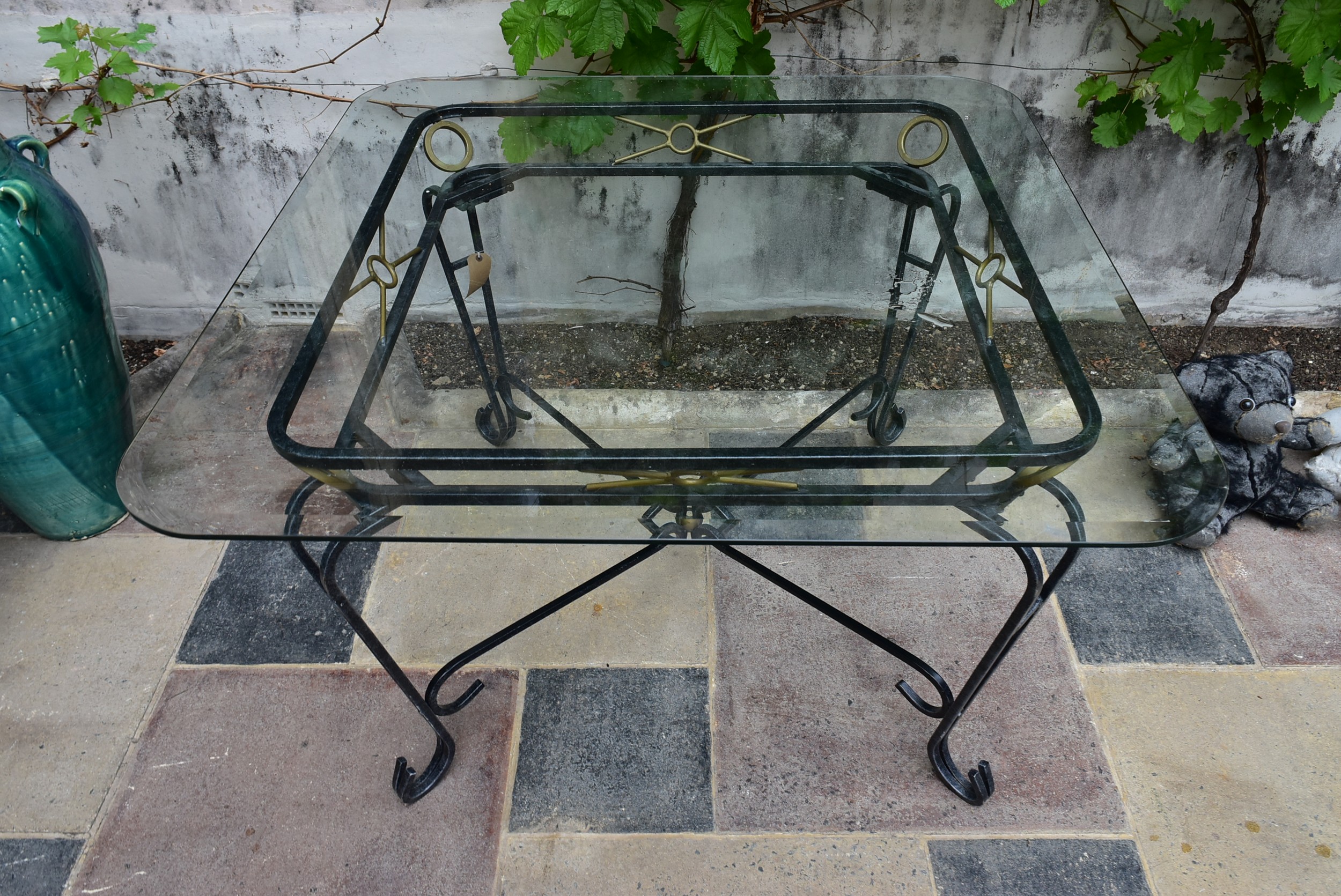 A wrought iron conservatory dining table with bevelled plate glass top. H.73 W.115cm - Image 5 of 5