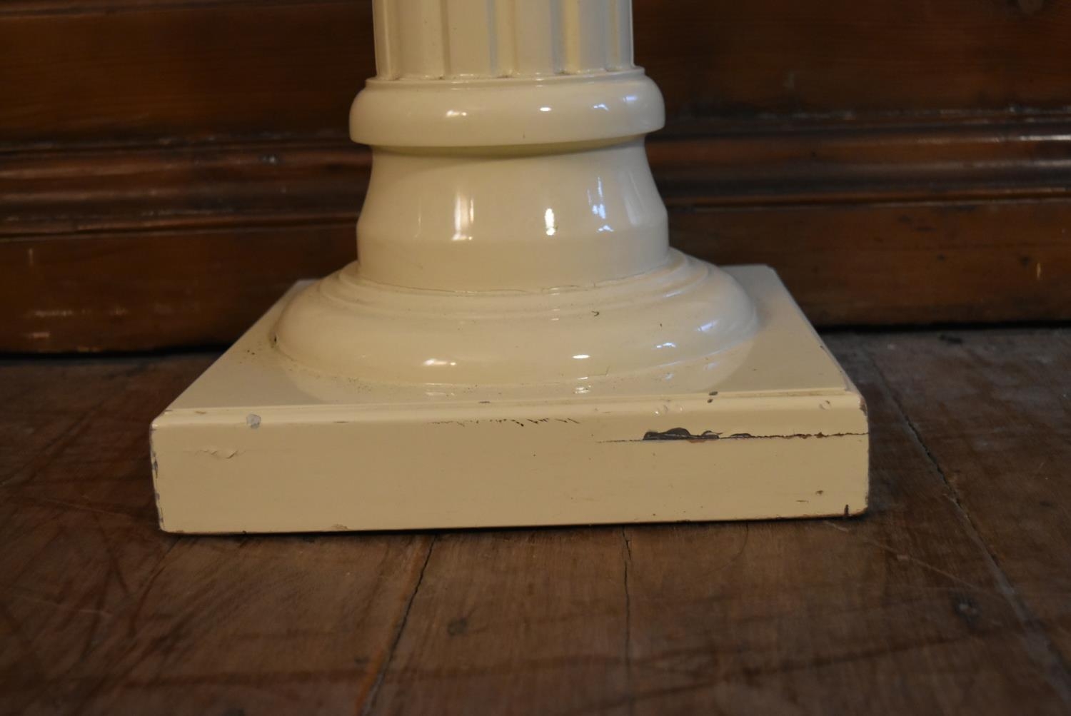 A vintage painted torchère with fluted column on stepped base. H.109 W.26cm - Image 3 of 4