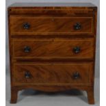 A small Regency mahogany chest of drawers with satinwood inlay on swept bracket feet. H.90 W.76.5