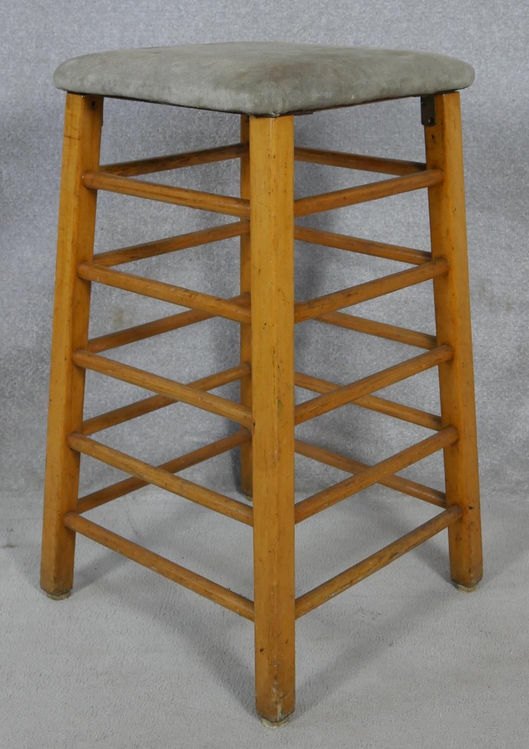 A pair of vintage teak framed vaulting horses or exercise stools with tops upholstered in suede. H. - Image 6 of 7