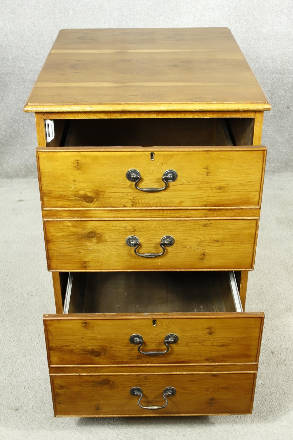 Two Georgian style yew wood two drawer filing cabinets. H.77 W.54 D.69cm - Image 4 of 8