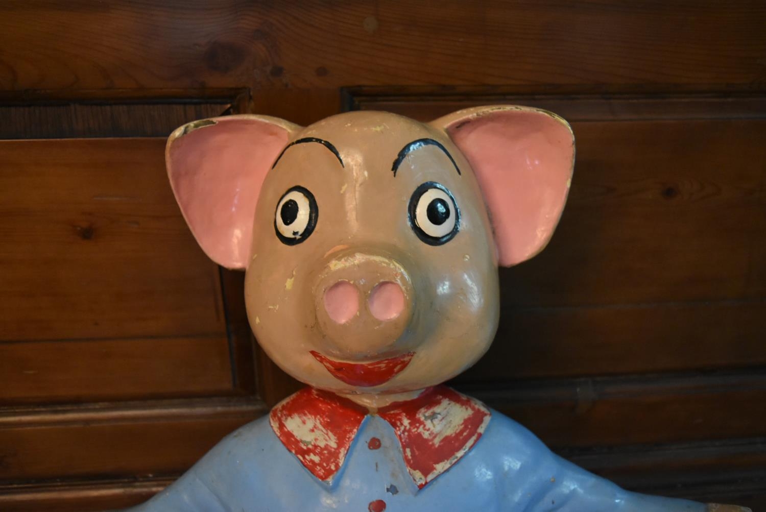 A vintage fibreglass seated figure of a cartoon pig. H.60 W.80 D.30cm - Image 5 of 8