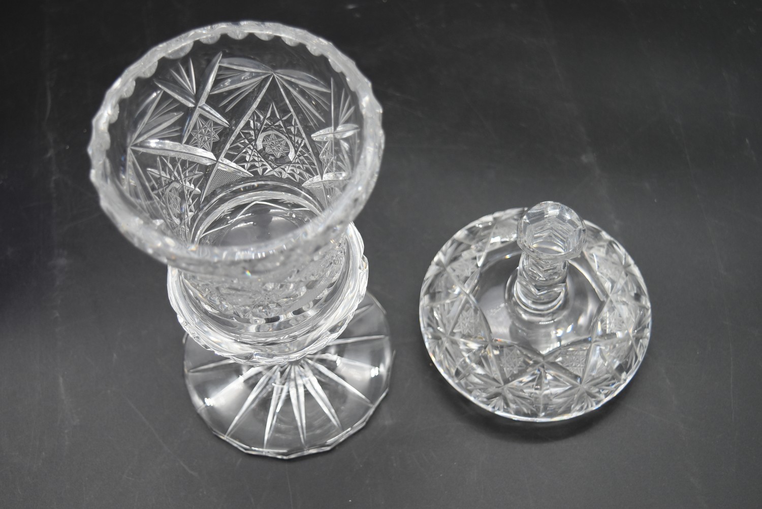 A collection of cut glass and crystal. Including a Bohemian blue cut to clear pedestal bowl, a - Image 9 of 10