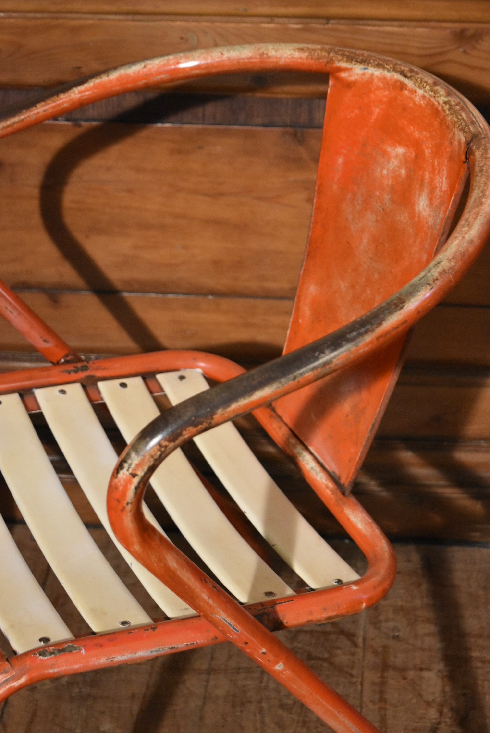 A set of four painted vintage Industrial style armchairs with slatted seats. H.75 W.42 D.40cm - Image 6 of 7