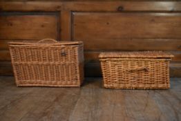 Two wicker hamper baskets. H.33 W.50 W.37cm (largest)