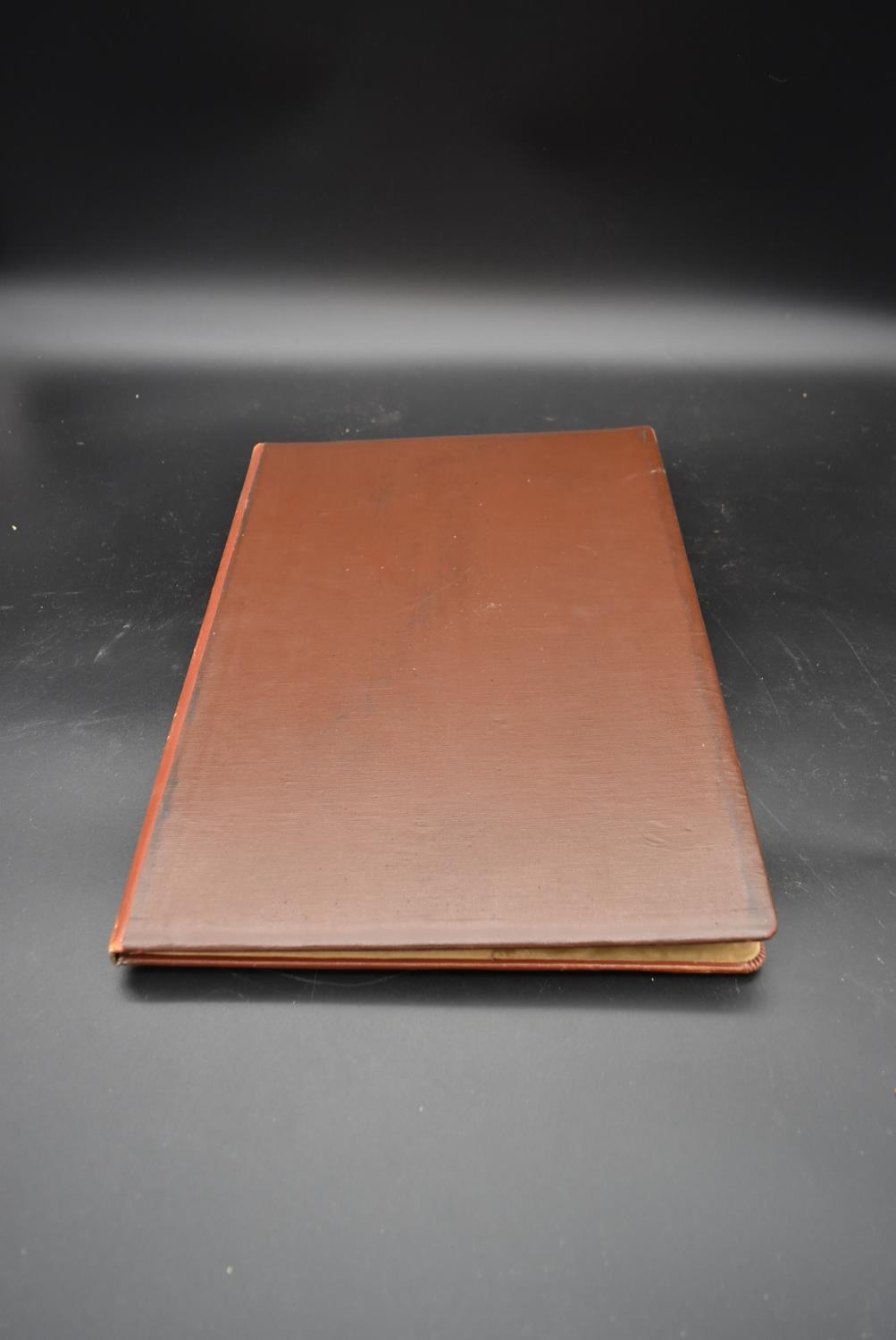 A vintage leather fronted stationary blotting pad along with a tan leather stationary folder with - Image 2 of 25