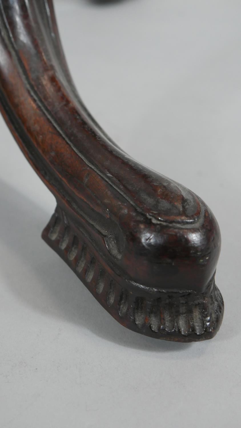 A Georgian style mahogany tilt top occasional table with pie crust edge on husk carved turned - Image 4 of 8