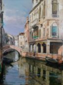 Eros Rumor (B.1931), oil on canvas, Venetian canal scene, monogrammed with artist's gallery