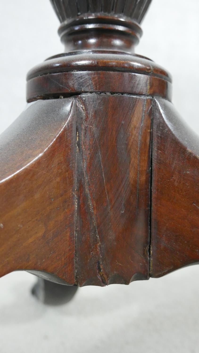A Georgian style mahogany tilt top occasional table with pie crust edge on husk carved turned - Image 4 of 10