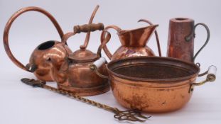 A collection of copper and brass. Including a brass Warwick bear toasting fork, a De Klerk South