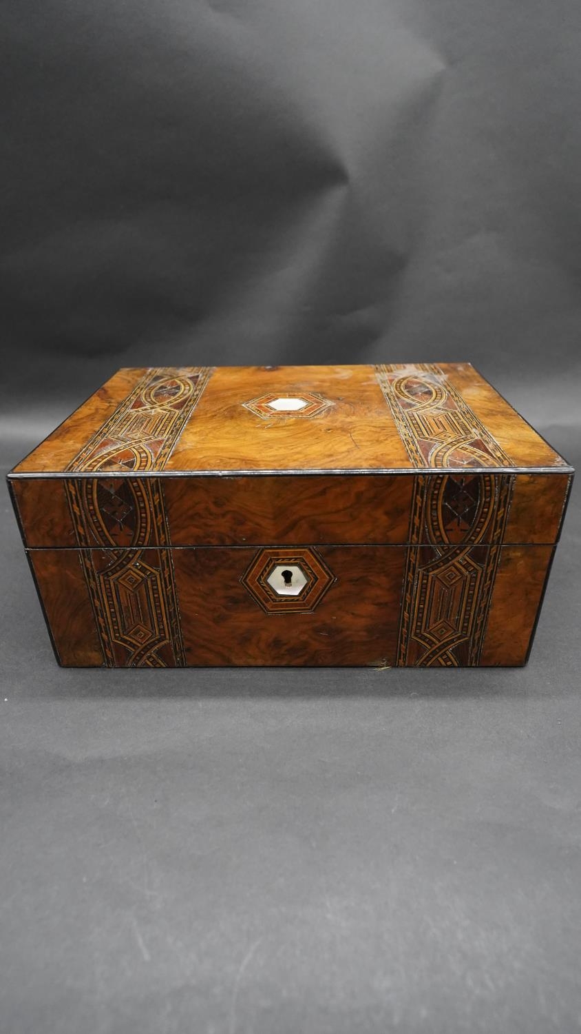 A Victorian burr walnut fitted jewellery box with marquetry and mother of pearl inlay with purple - Image 3 of 8