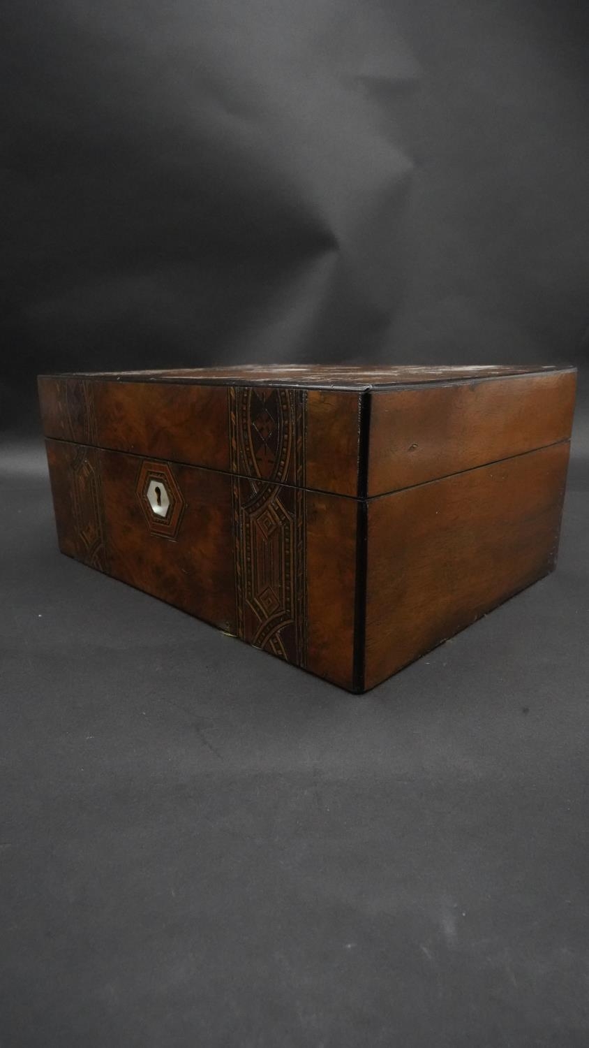 A Victorian burr walnut fitted jewellery box with marquetry and mother of pearl inlay with purple - Image 4 of 8