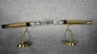 A pair of brass tube picture lights. H.23 W.36