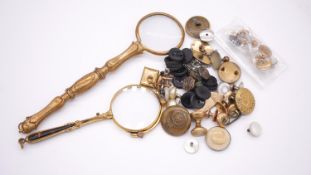 A collection of studs, buttons and two gold plated magnifying glasses. Including an Essex crystal