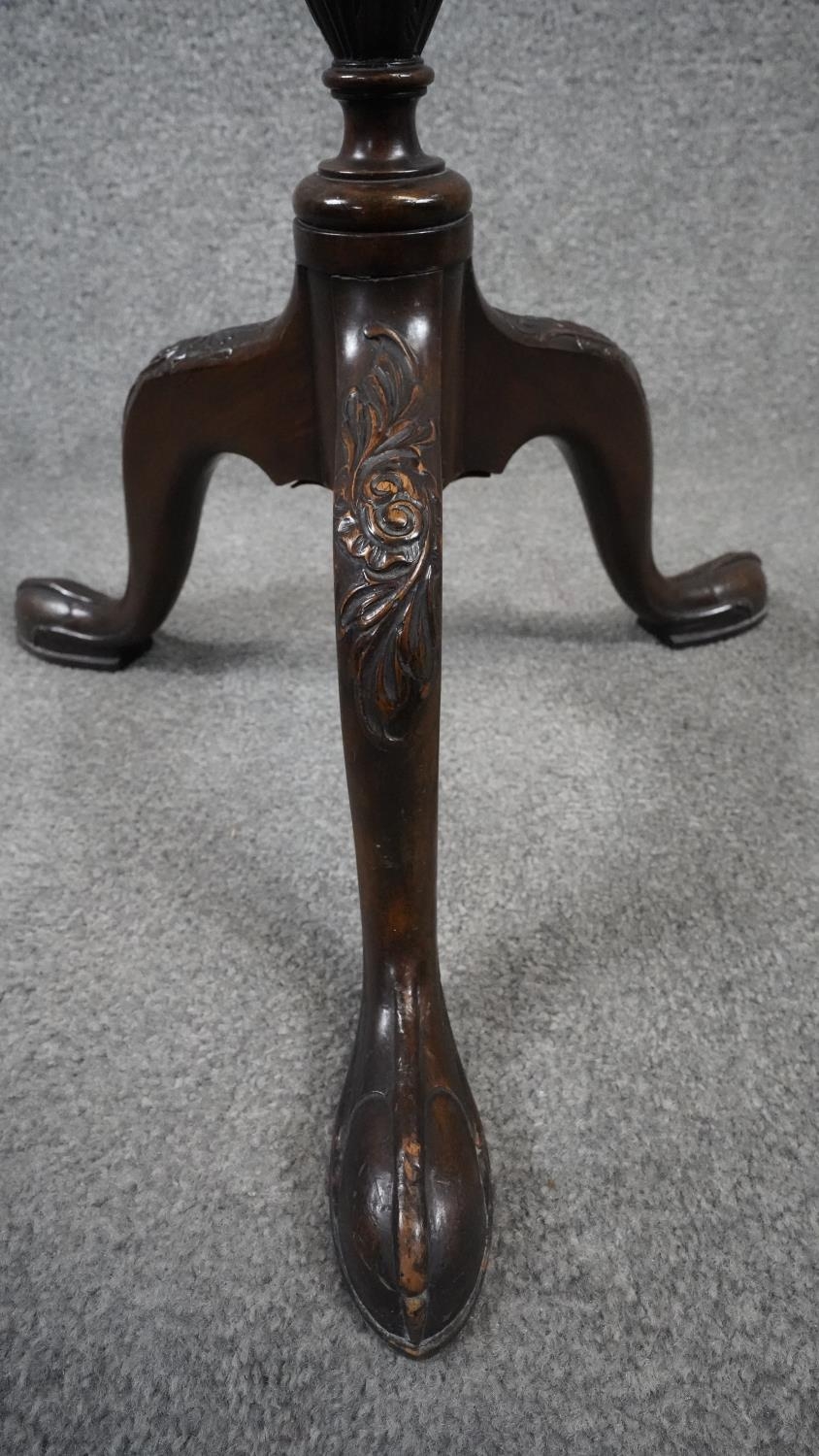A late 19th century mahogany urn stand with pierced galleried top on carved pedestal with tripod - Image 6 of 7