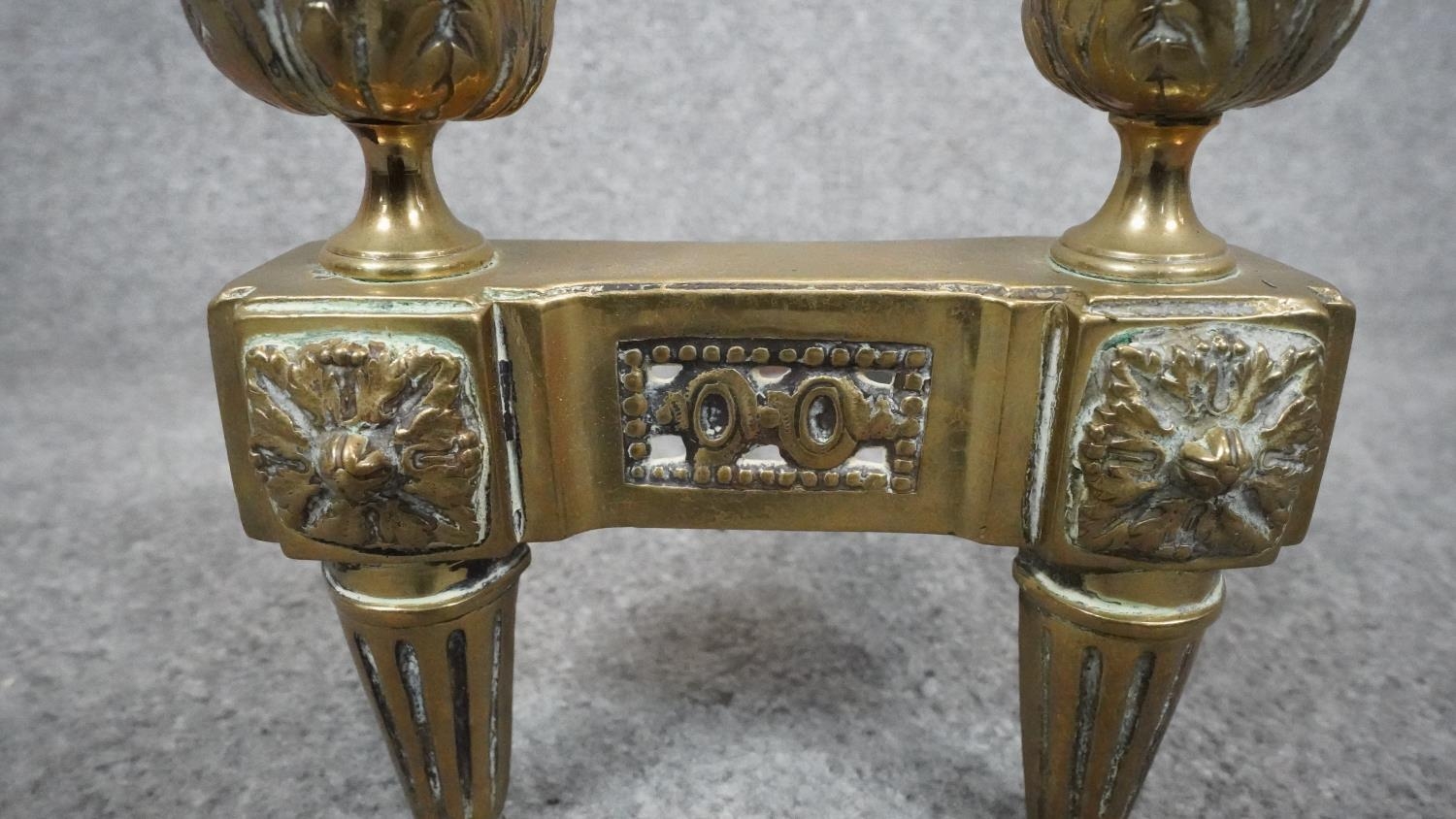 A pair of Victorian acanthus design solid brass fire dogs along with a pierced design mesh brass - Image 6 of 8