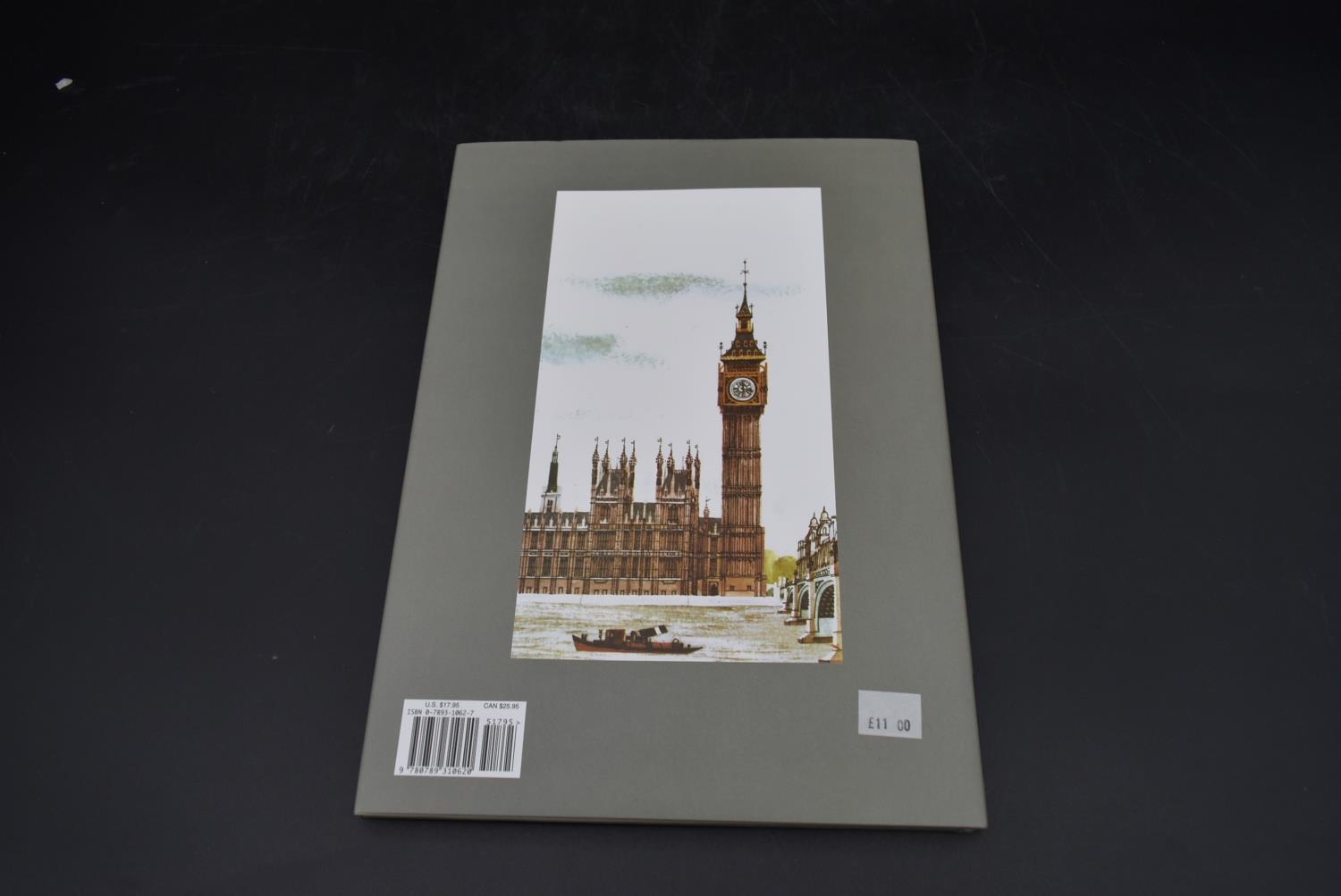 A collection of five hard back books about London. Including: London by Tony Armstrong Jones, - Image 15 of 15