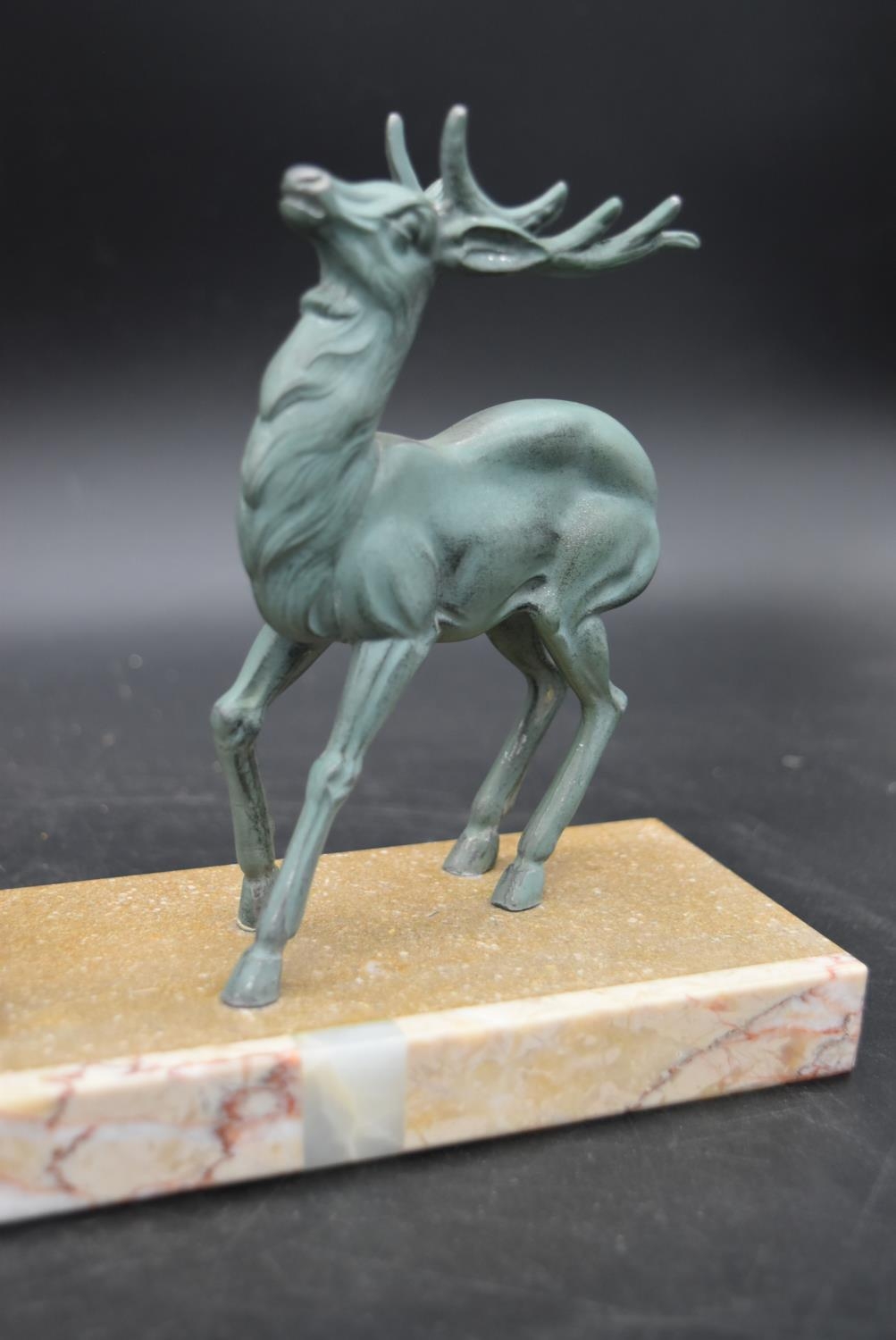 An Art Deco bronze figure group, deer and a stag, on marble base. H.16 W.40 - Image 5 of 7