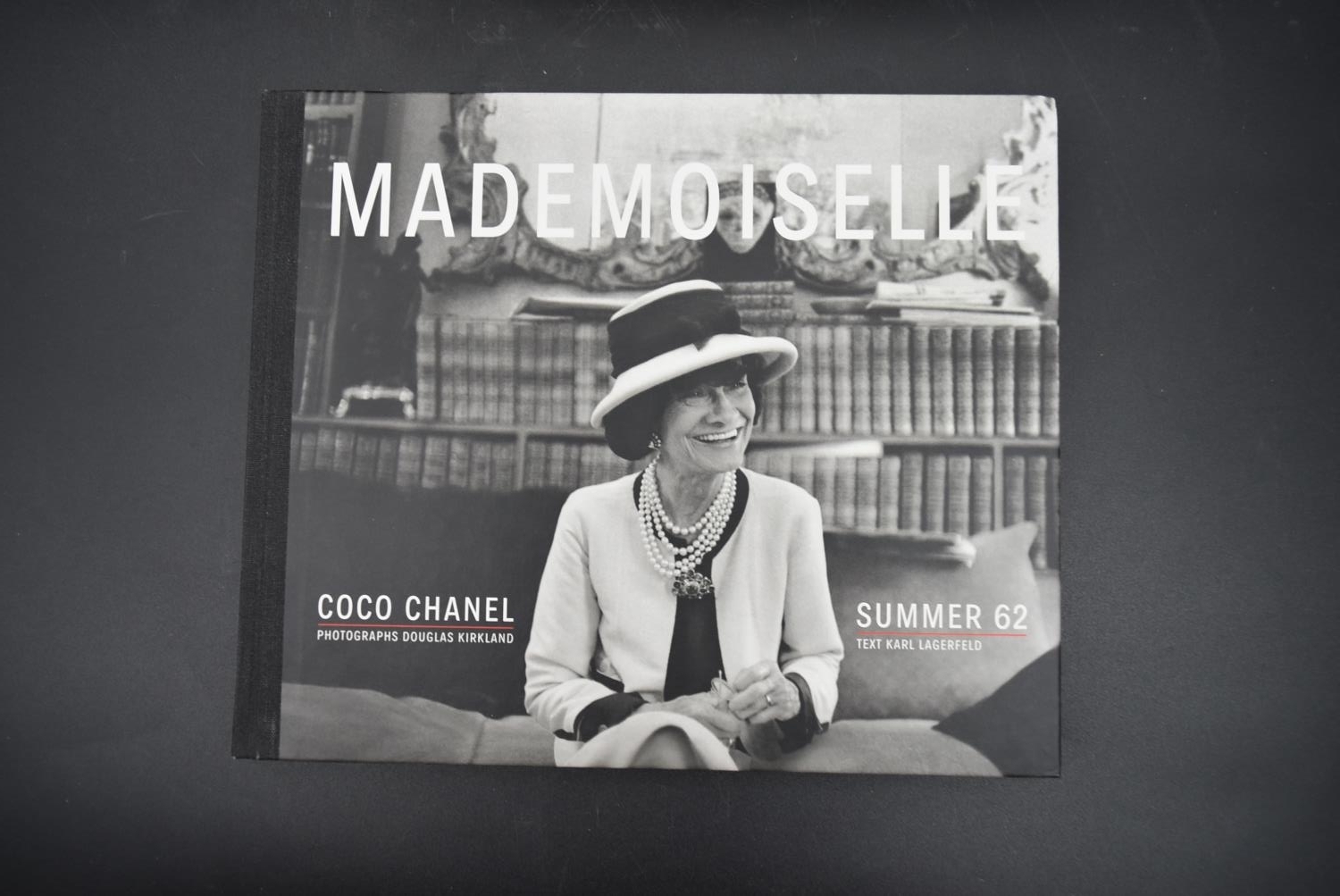 A miscellaneous collection of eight hardback fashion books. Including Mademoiselle-Coco Chanel - Image 2 of 23