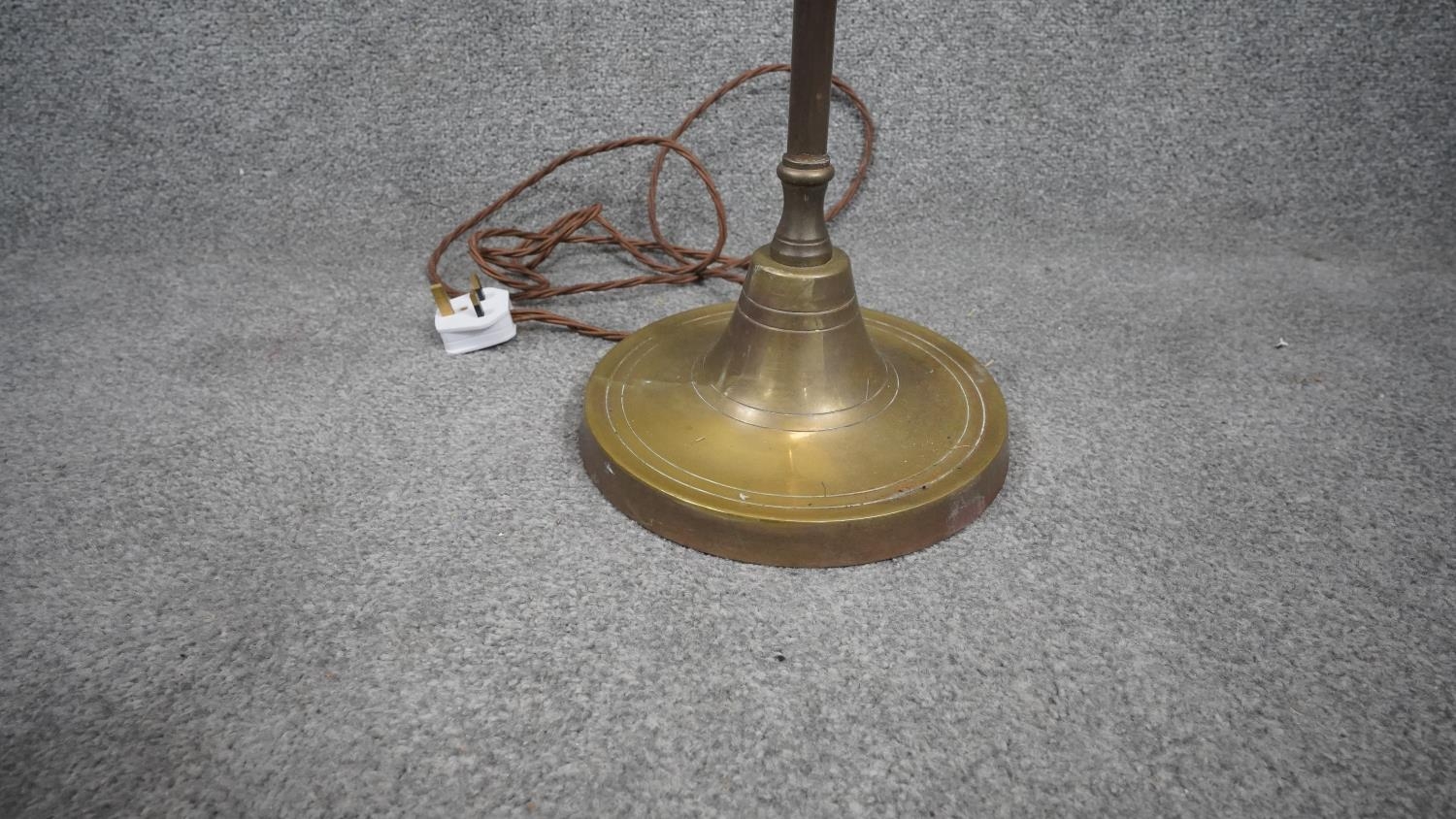A vintage solid brass weighted base height adjustable standard lamp with silk wrapped cord. H.151 - Image 4 of 6