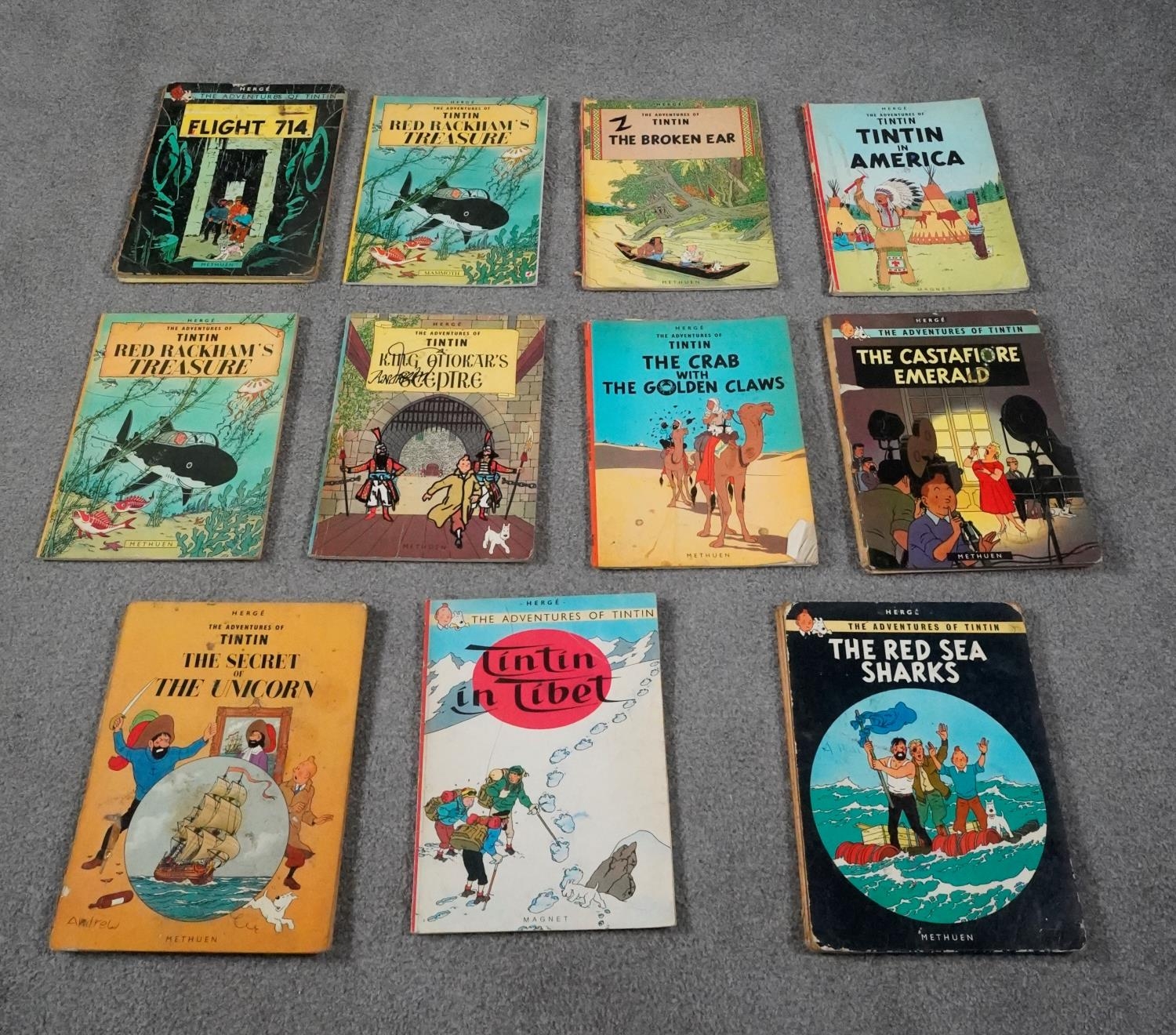 A collection of twelve vintage Tintin comics. H.31 W.23 - Image 2 of 24