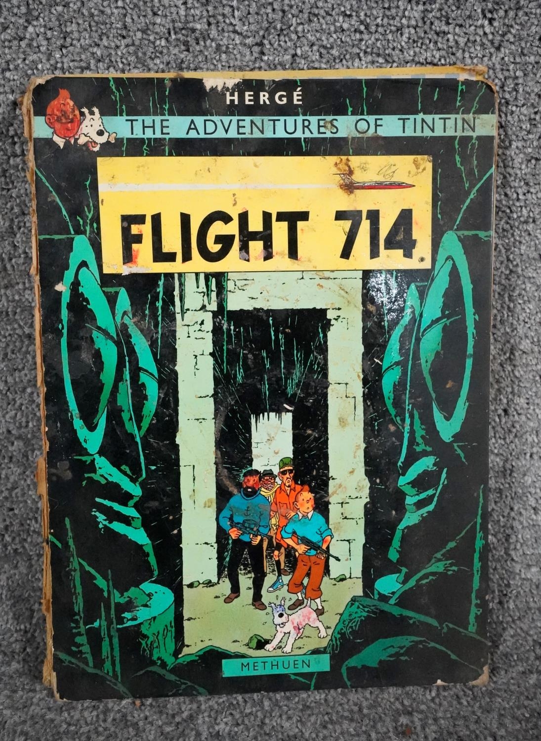 A collection of twelve vintage Tintin comics. H.31 W.23 - Image 3 of 24