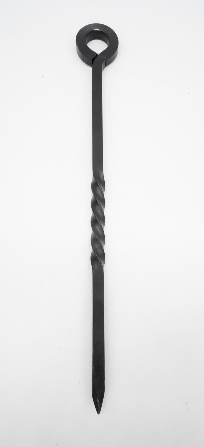 A cast iron stand with fire tools. Handles with twisted design. H.56cm - Image 4 of 7