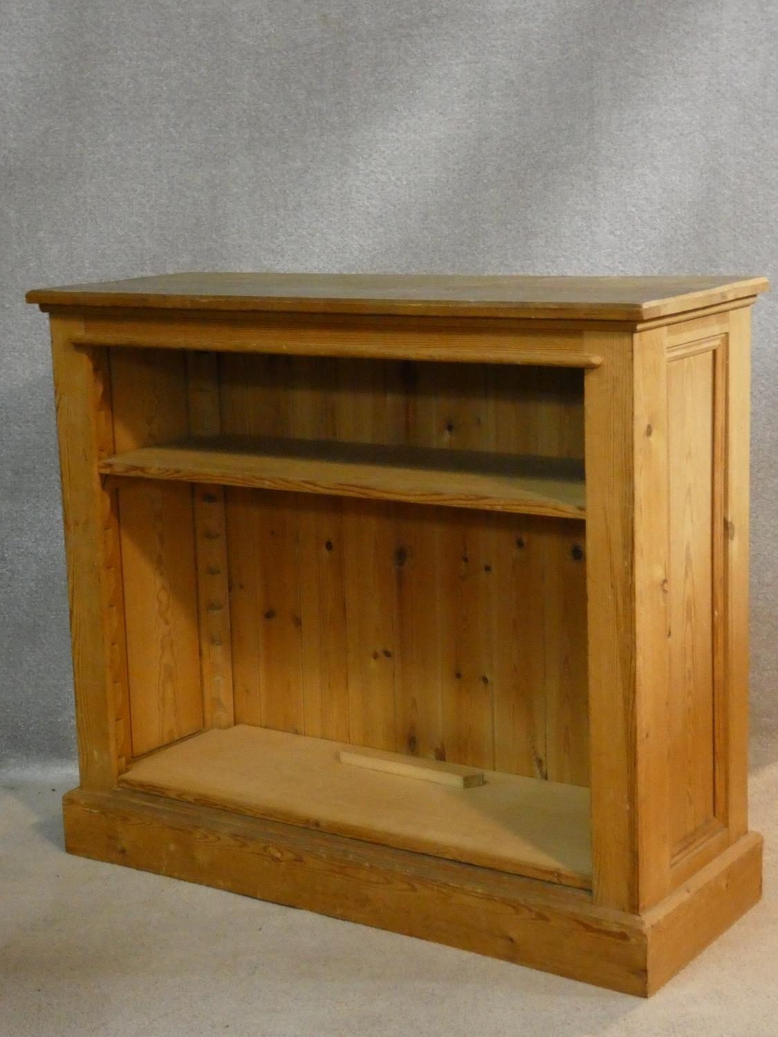 A Victorian style pine dwarf open bookcase. H.87 W.101 D.37cm - Image 2 of 5