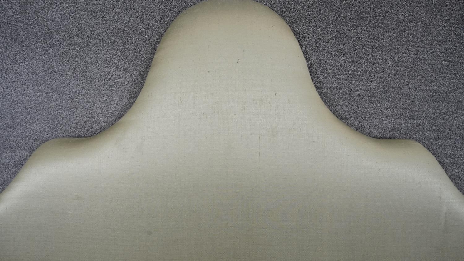 A contemporary arched silk upholstered headboard for a 6ft mattress. H.155 W.182cm - Image 2 of 3