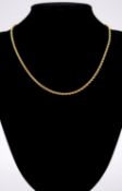 An Italian 18 inch 9 carat yellow gold twist rope chain. Hallmarked: 375. Fastens with a secure C-
