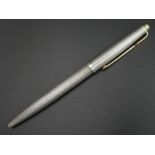 Sterling silver Parker ball point pen. 127 mm long. UK Postage £12.