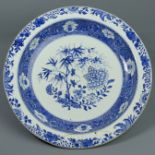 Chinese 18th century large blue and white porcelain wall plate. 40 cm. UK Postage £30.