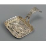 George III silver tea caddy spoon, Birmingham 1810, Cocks and Bettridge. 57 mm long. UK Postage £12.