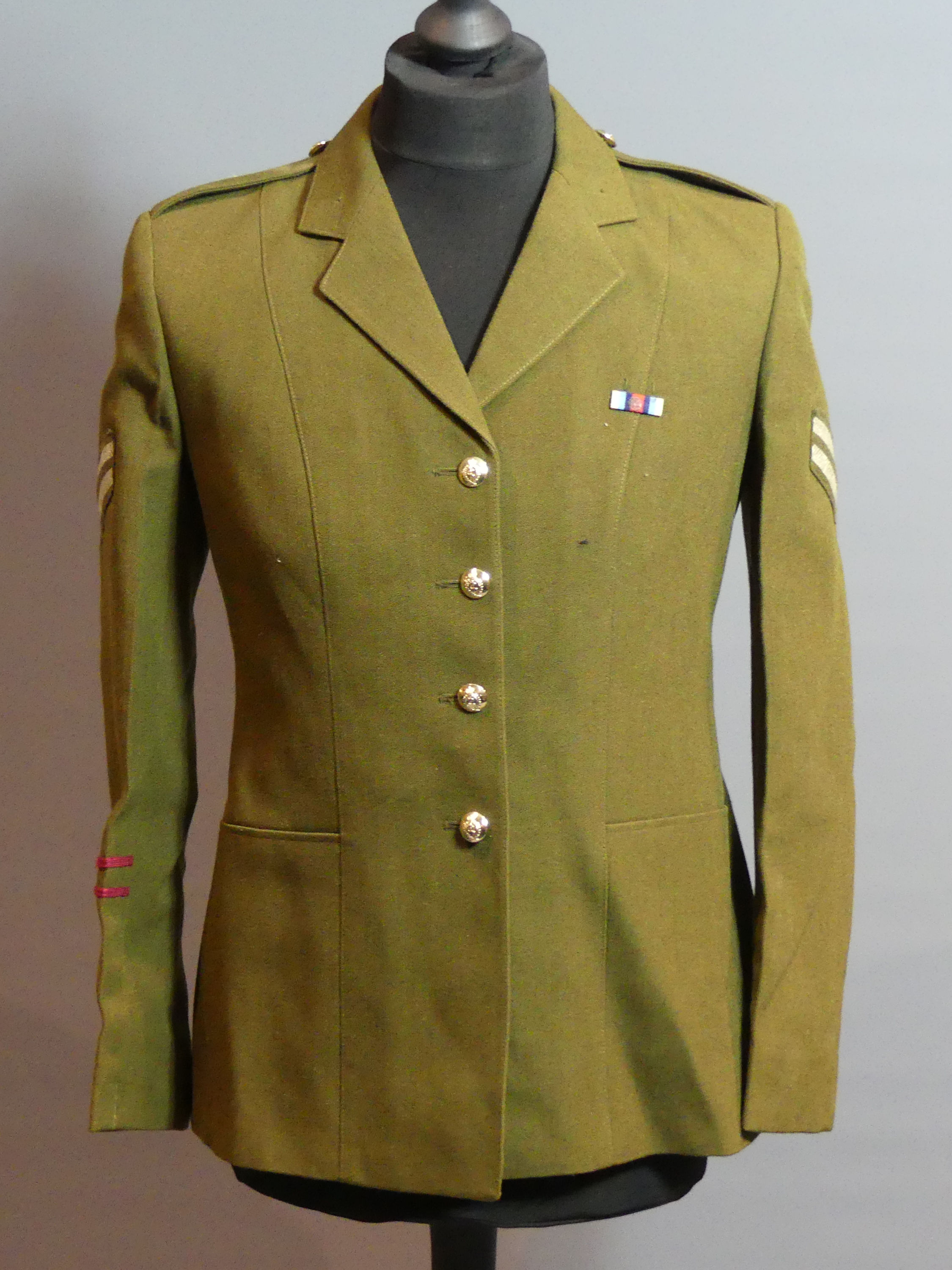 Women's no.2 dress army uniform jacket. 92 cm bust. UK Postage £15.