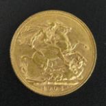 Edwardian 1904 gold full sovereign. UK Postage £12