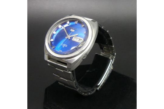 Seiko automatic stainless steel date adjust 6119-8273 watch. 39 mm  diameter. UK Postage £12.