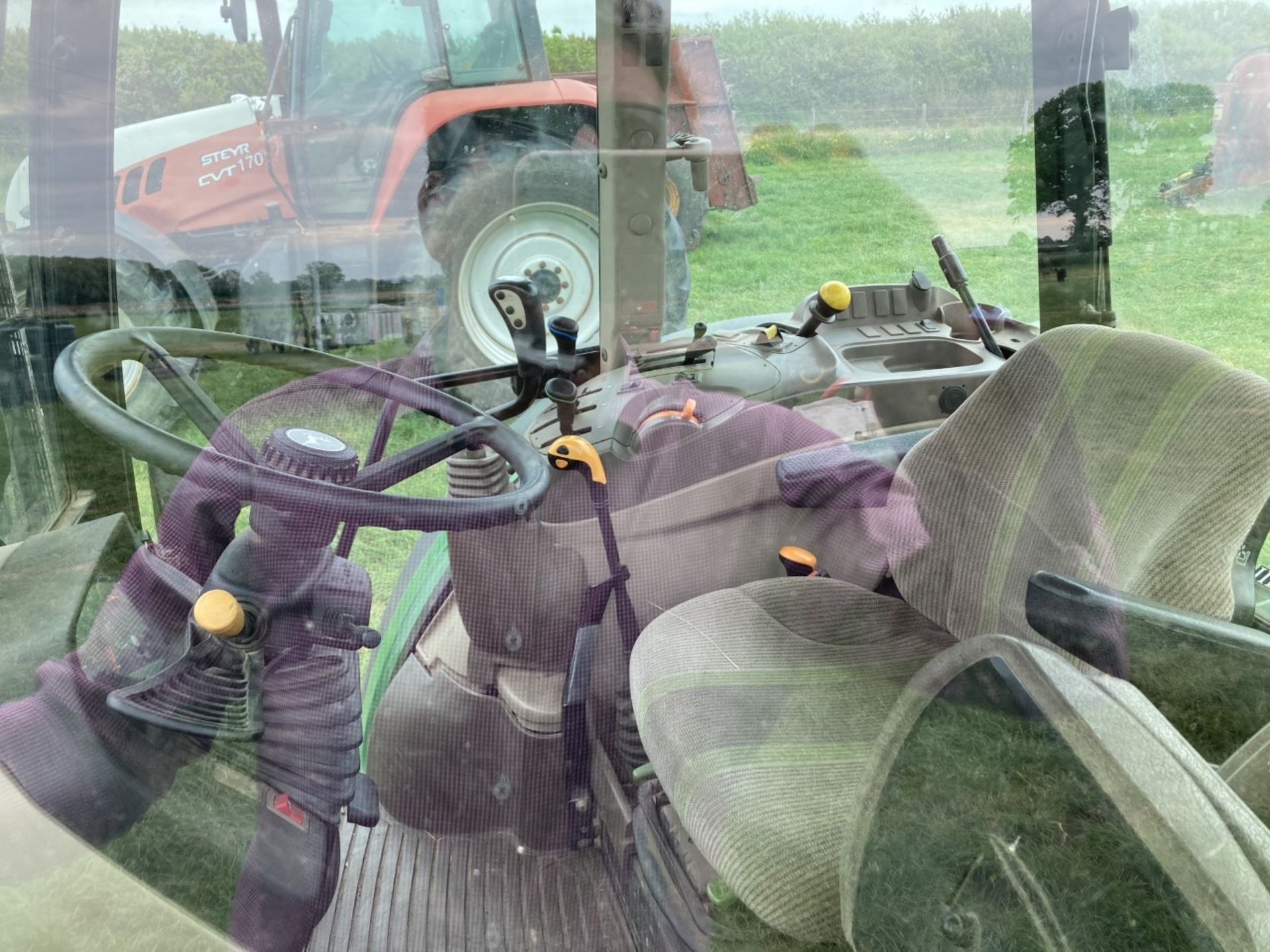 John Deere 5090 tractor - Image 3 of 4