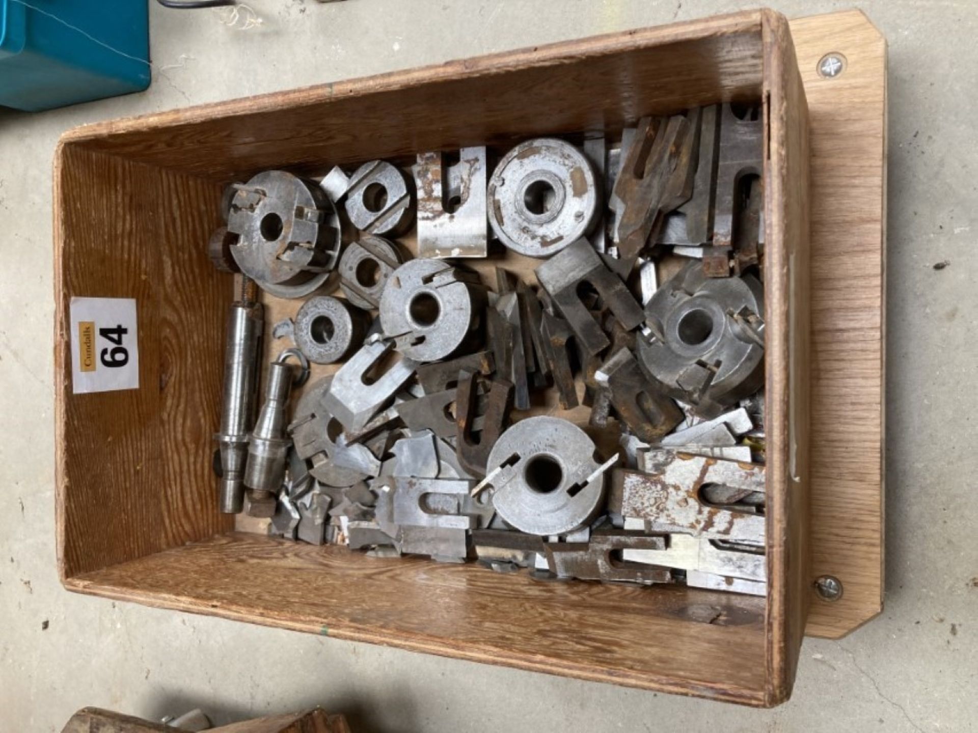 BOX OF SCRAP SPINDLE MOULDER CUTTERS