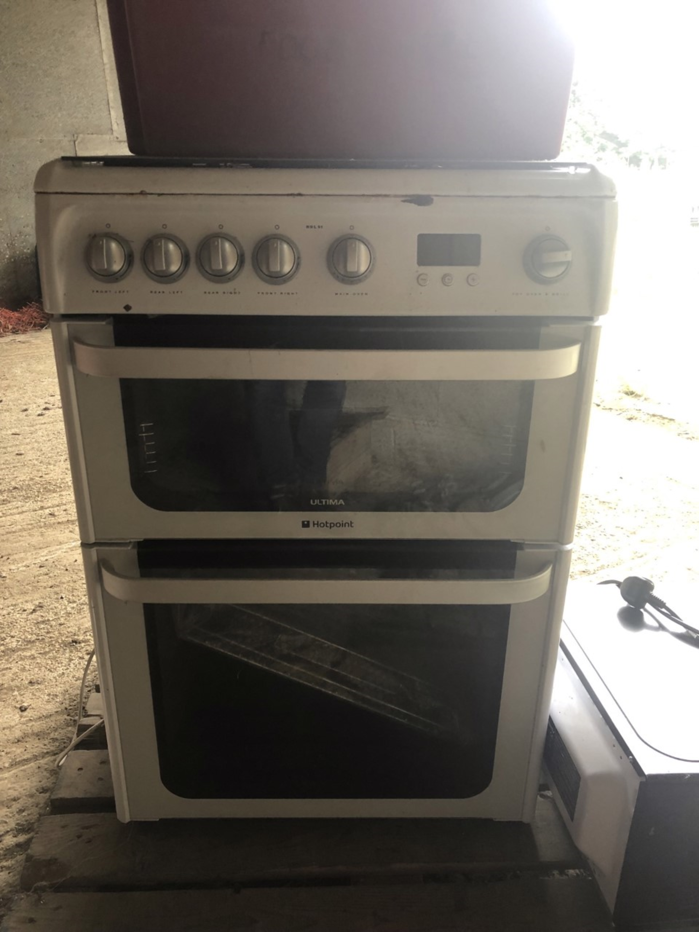 HOT POINT GAS COOKER