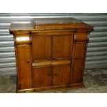 AN OAK SEWING MACHINE CABINET ( NO SEWING MACHINE )