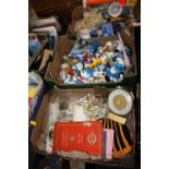 A TRAY OF MOSTLY SMURF TOYS TOGETHER WITH A BOX OF STATIONARY AND A TRAY OF COLLECTABLES TO