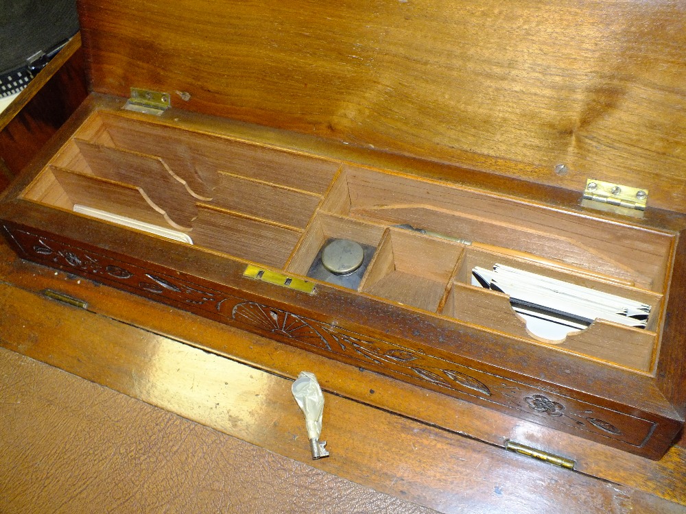 AN EDWARDIAN MAHOGANY CARVED DAVENPORT DESK W-55 CM - Image 3 of 5