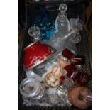 A BOX OF GLASSWARE TO INCLUDE DECANTERS