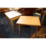A RETRO FORMICA TOP SMALL KITCHEN TABLE H-75 W-91 CM AND A SMALL MODERN KITCHEN TABLE (2)