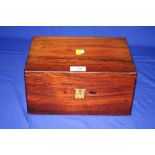 AN ANTIQUE ROSEWOOD JEWELLERY BOX WITH FITTED INTERIOR