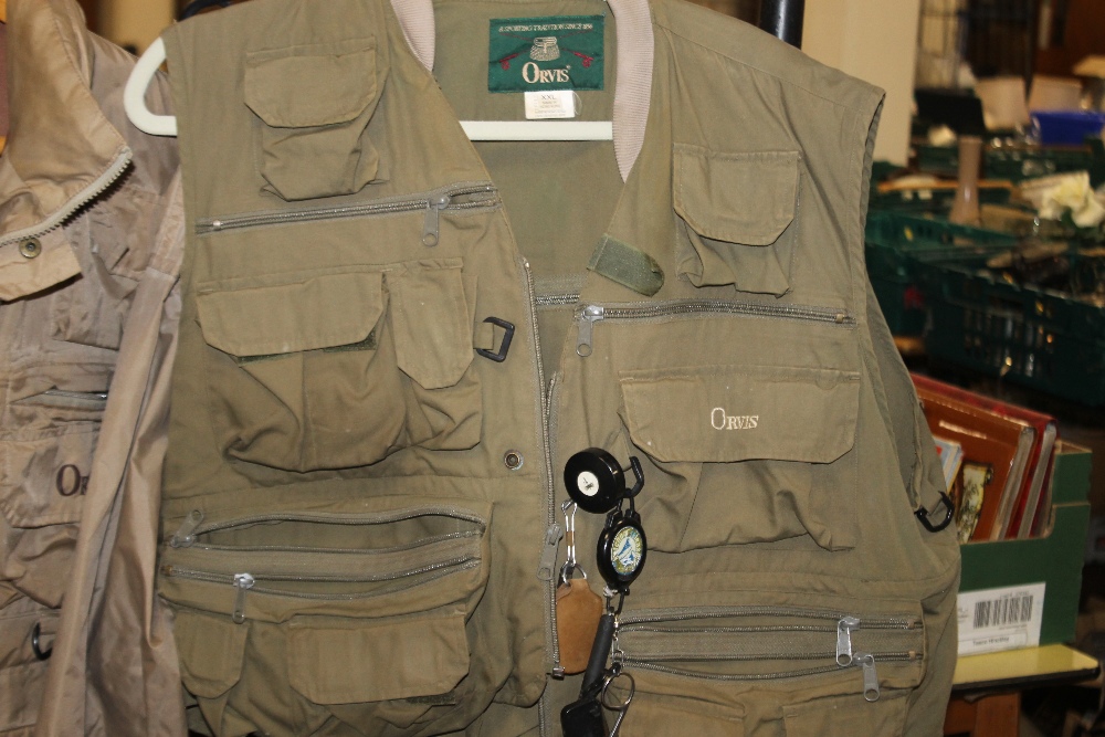 TWO ORVIS FISHING JACKETS XL AND XXL - Image 2 of 3