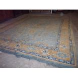 A VINTAGE BLUE PATTERNED RUG, SIZE 374 X 280 CM